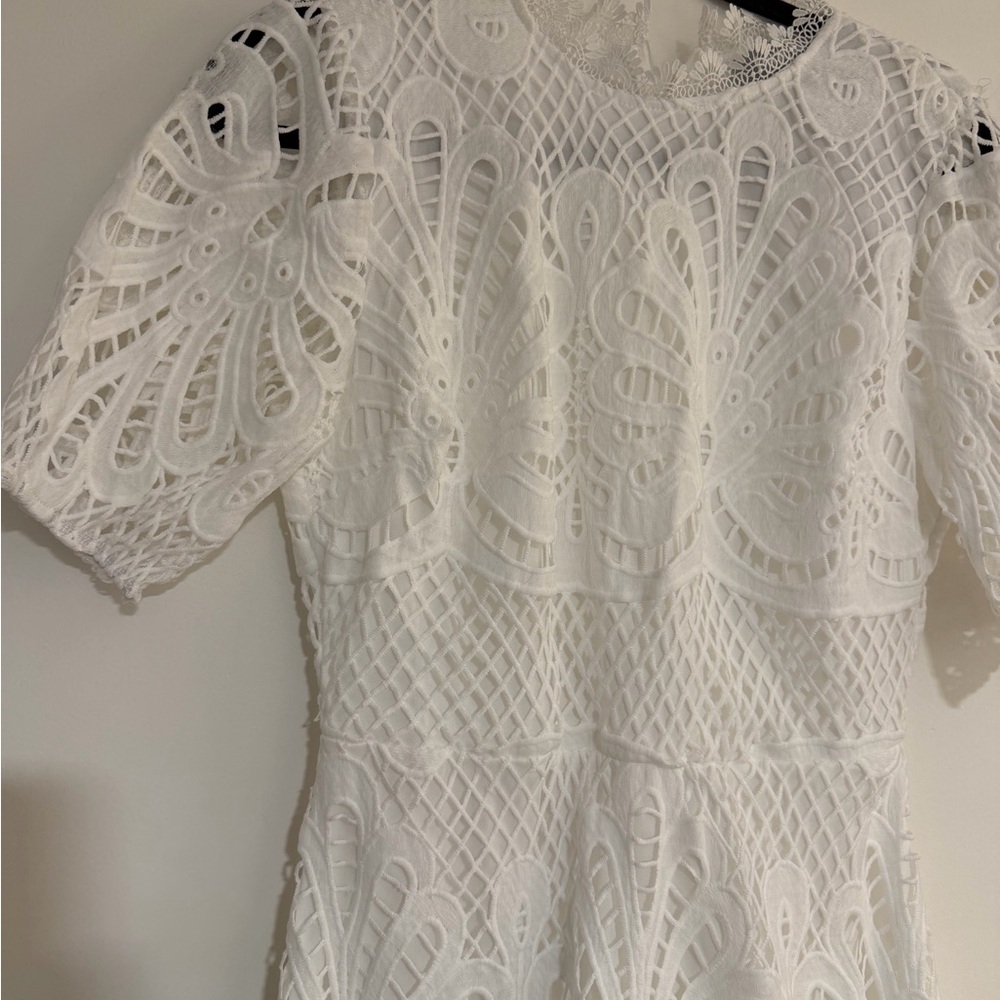 NWT Blue B Collection White Lace Dress - Picture 2 of 4